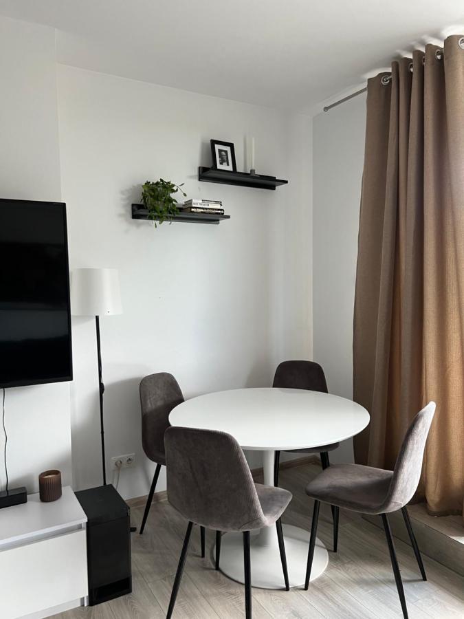 Apartament Ksiecia Janusza Warschau Buitenkant foto