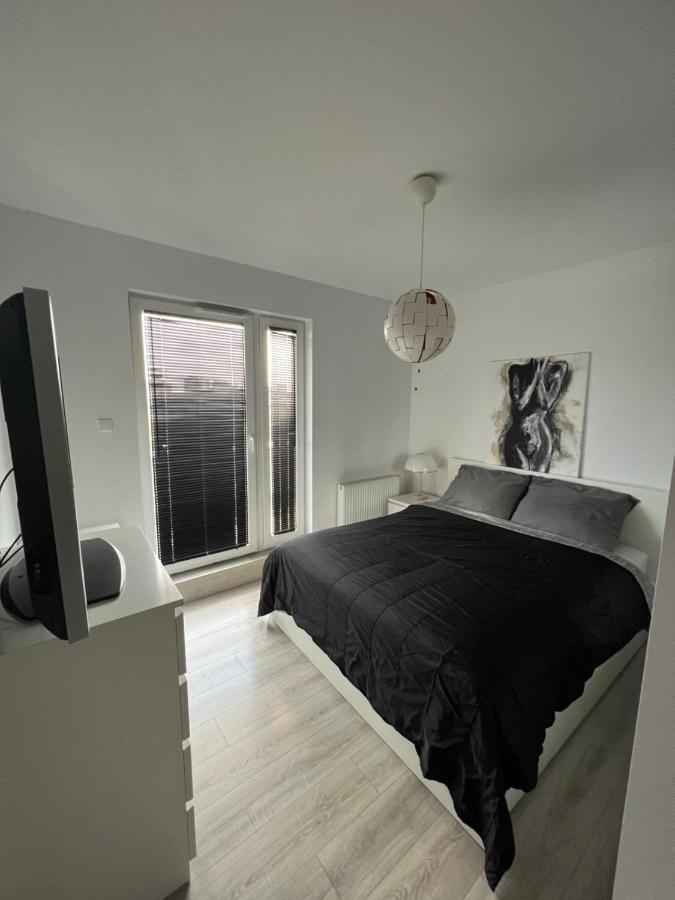 Apartament Ksiecia Janusza Warschau Buitenkant foto