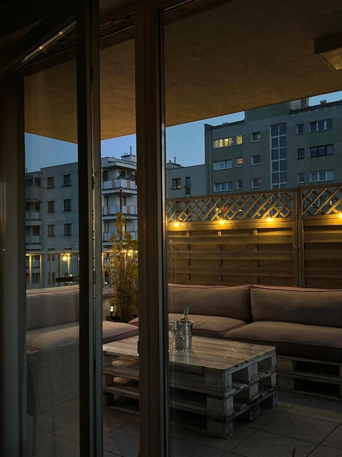 Apartament Ksiecia Janusza Warschau Buitenkant foto