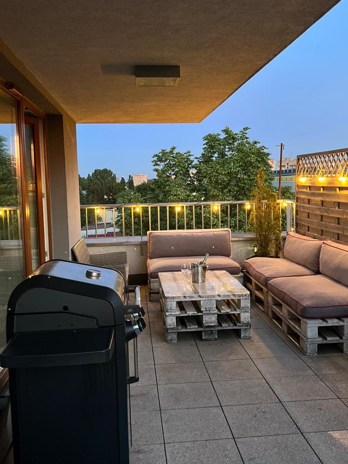 Apartament Ksiecia Janusza Warschau Buitenkant foto